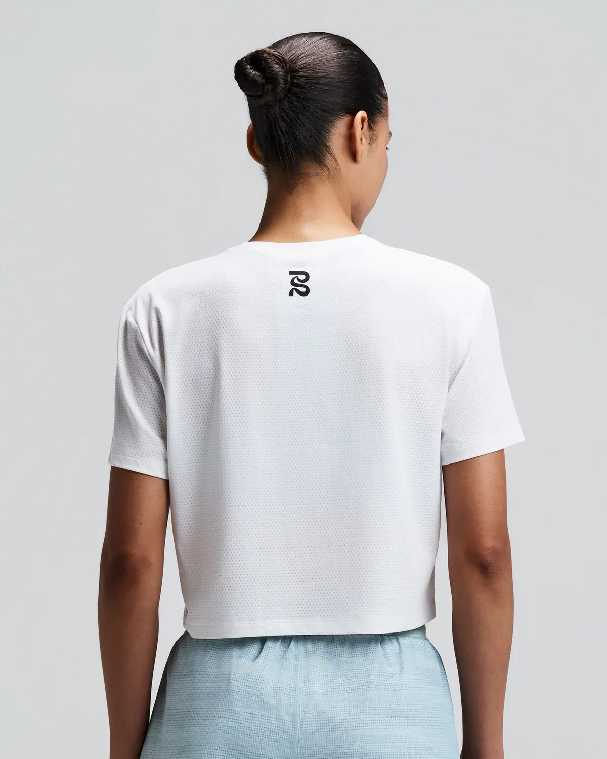 Women s Micromesh Cropped Run Tee in White - 3
