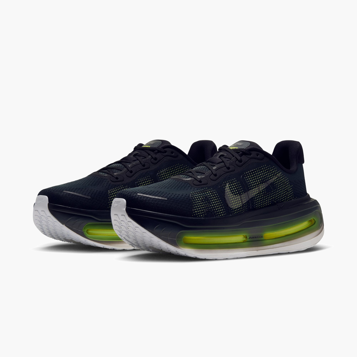 3/4 angle shot of Men's Vomero Premium in Black / Mtlc Dark Grey-Anthracite