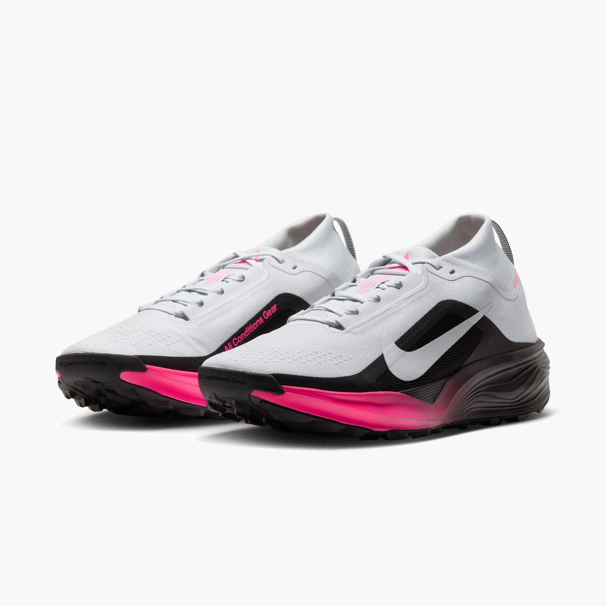 3/4 angle shot of Men's ACG Pegasus Gore-Tex in Pure Platinum / Pure Platinum-Black