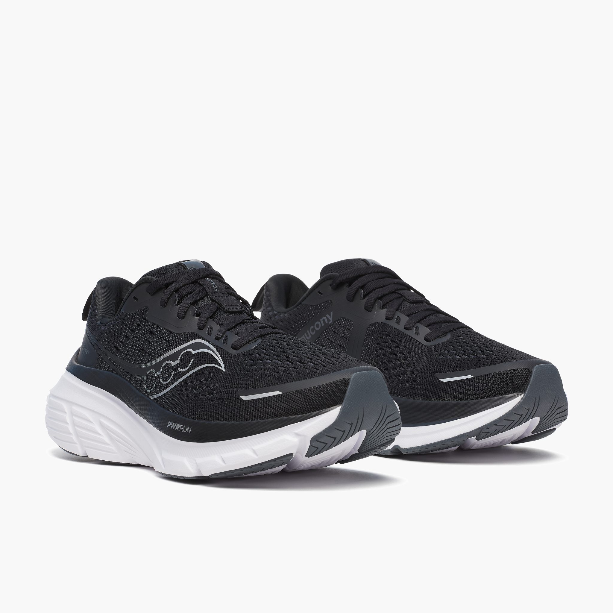 3/4 angle shot of Women's Guide 18 in Black/white