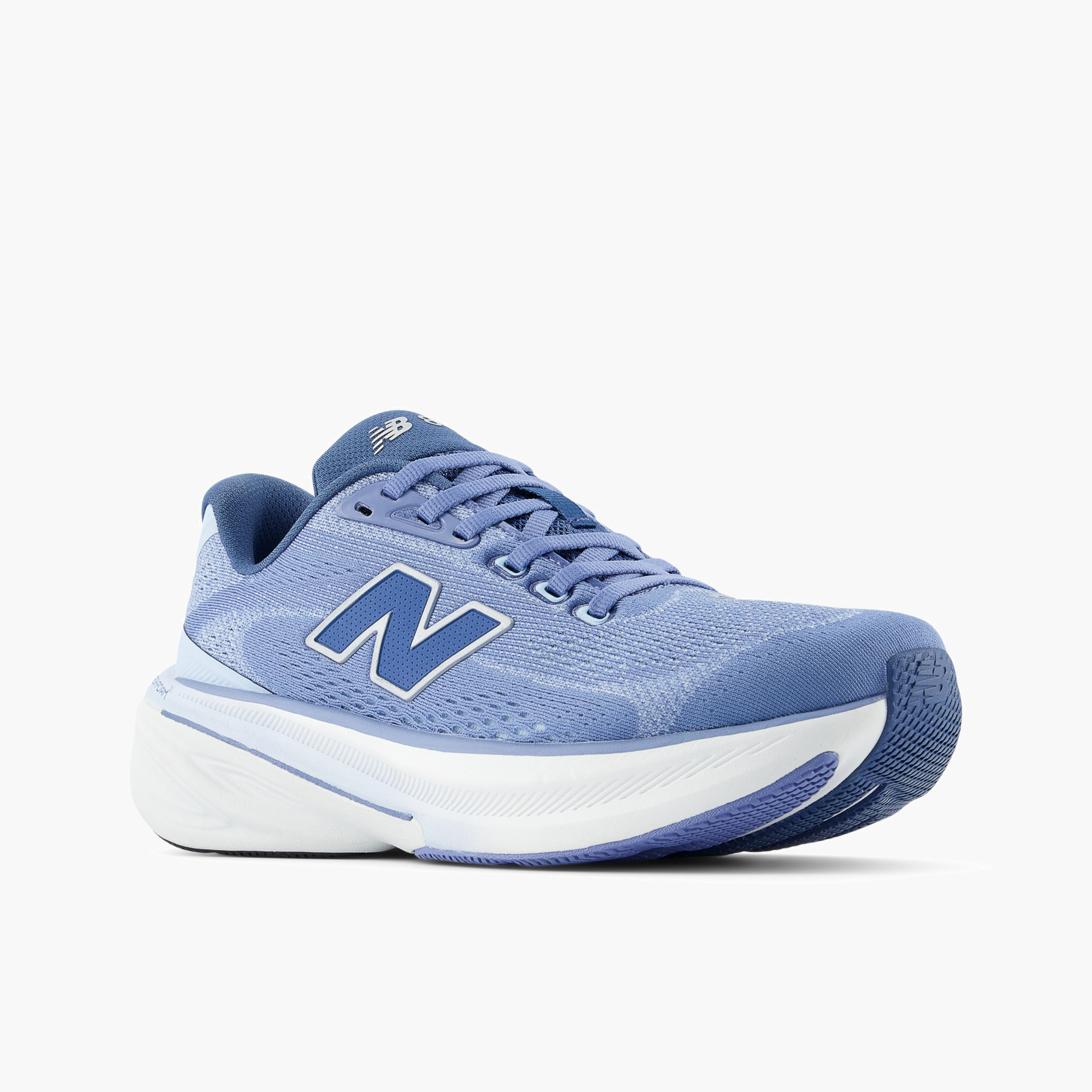 3/4 angle shot of Women's 860 v15 in Fairweatherblue / Silvermetallic