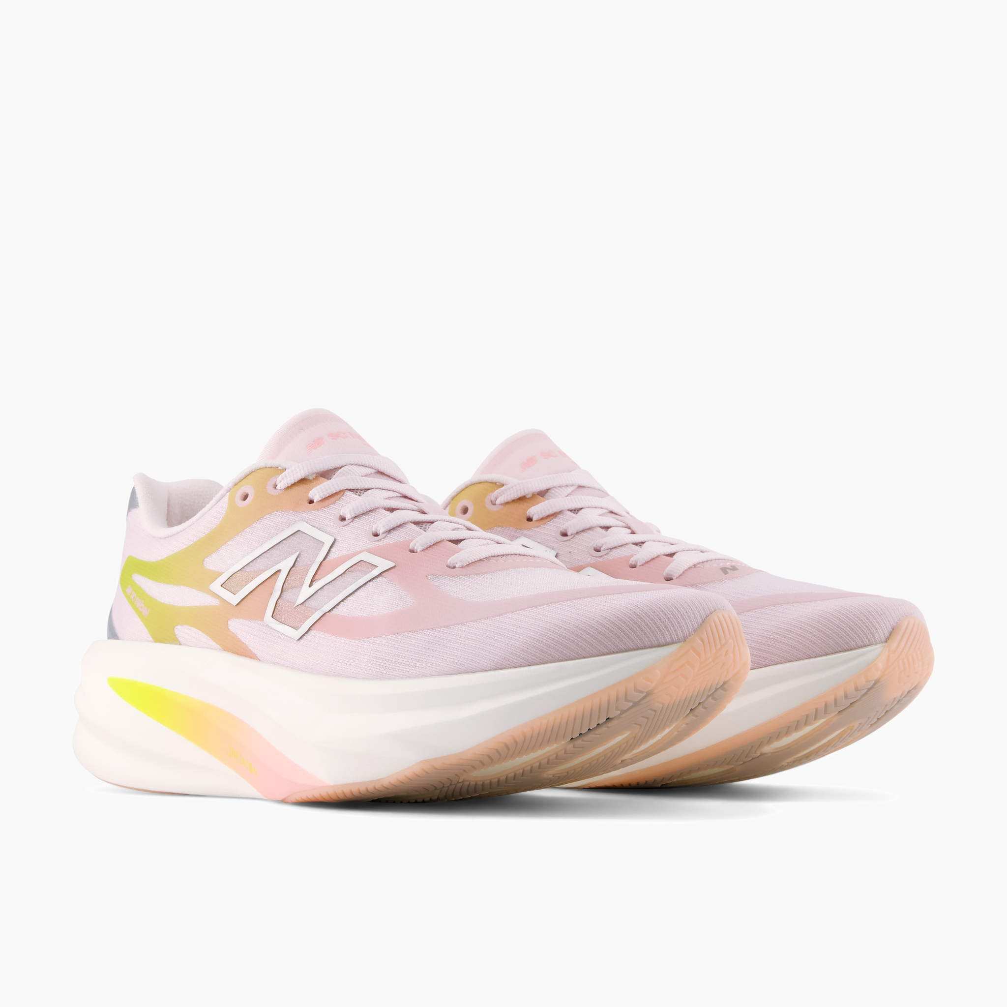 3/4 angle shot of Women's Supercomp Rebel v1 in Pinkchalk / Pinklemonade