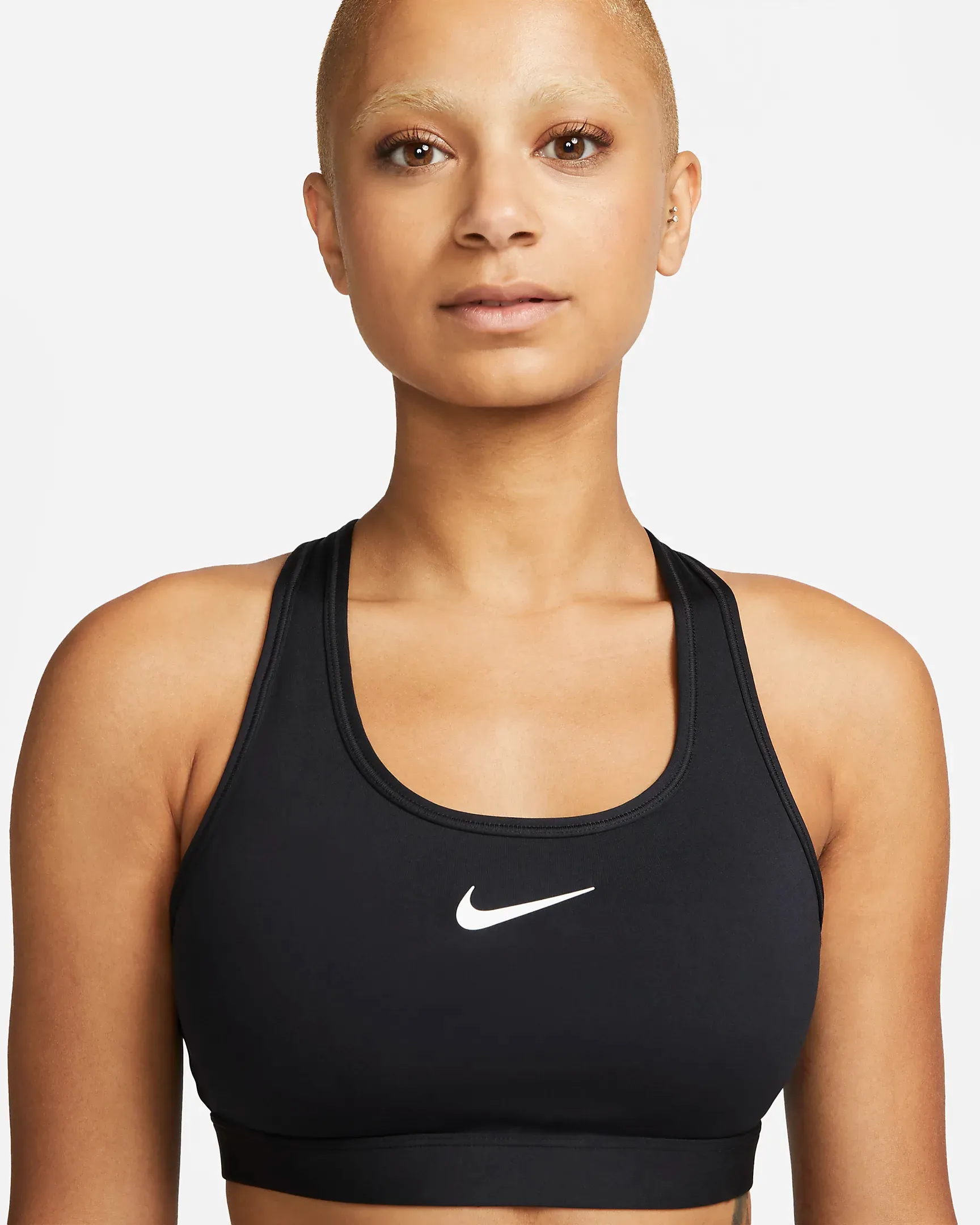 Swoosh Medium Support Bra in Black - 4