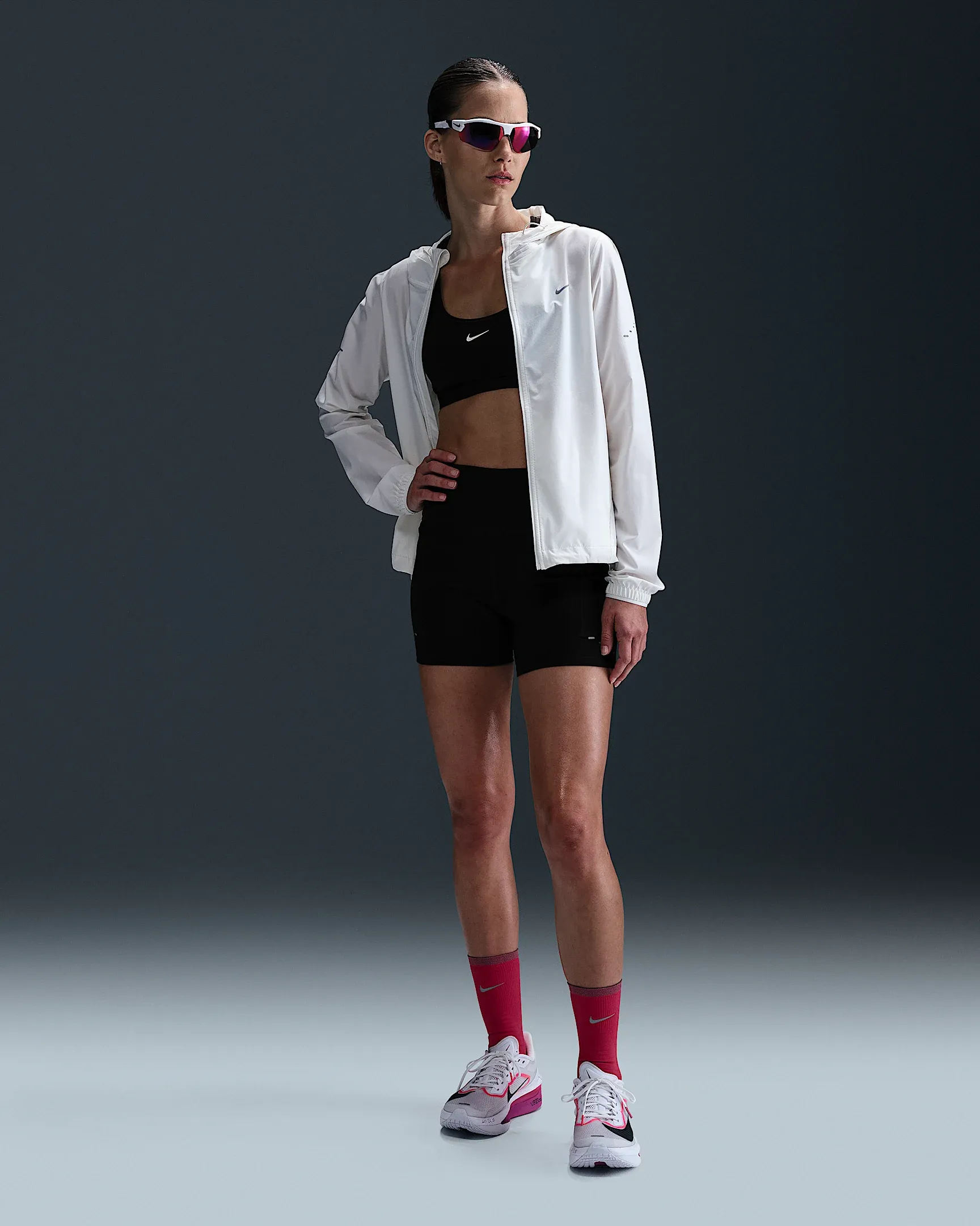 Women s Swift Shorts 4 in Black - 4