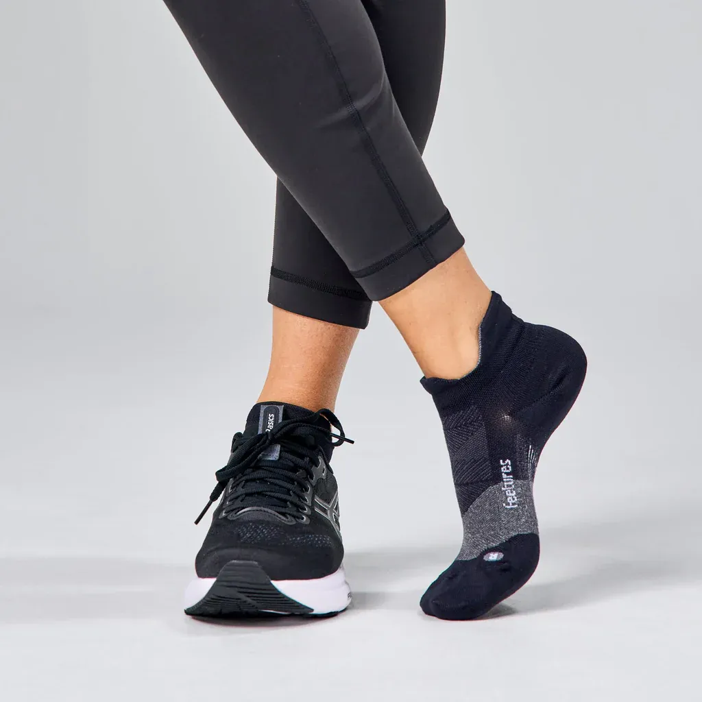 Elite Light Cushion No-Show Socks in Black - 4