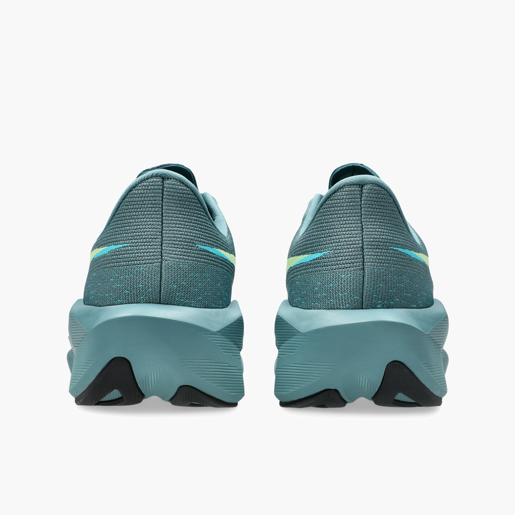 Heel angle shot of Men's Novablast 6 in Foggy Teal / Illuminate Yellow