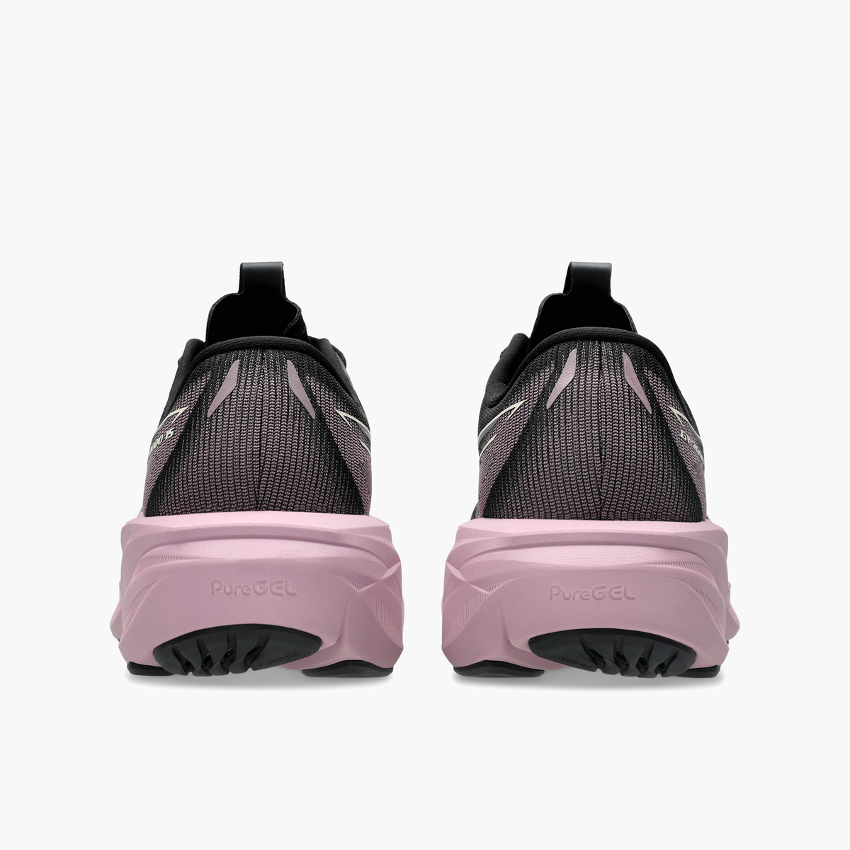 Heel angle shot of Women's GT-2000 15 in Black / Taro Purple
