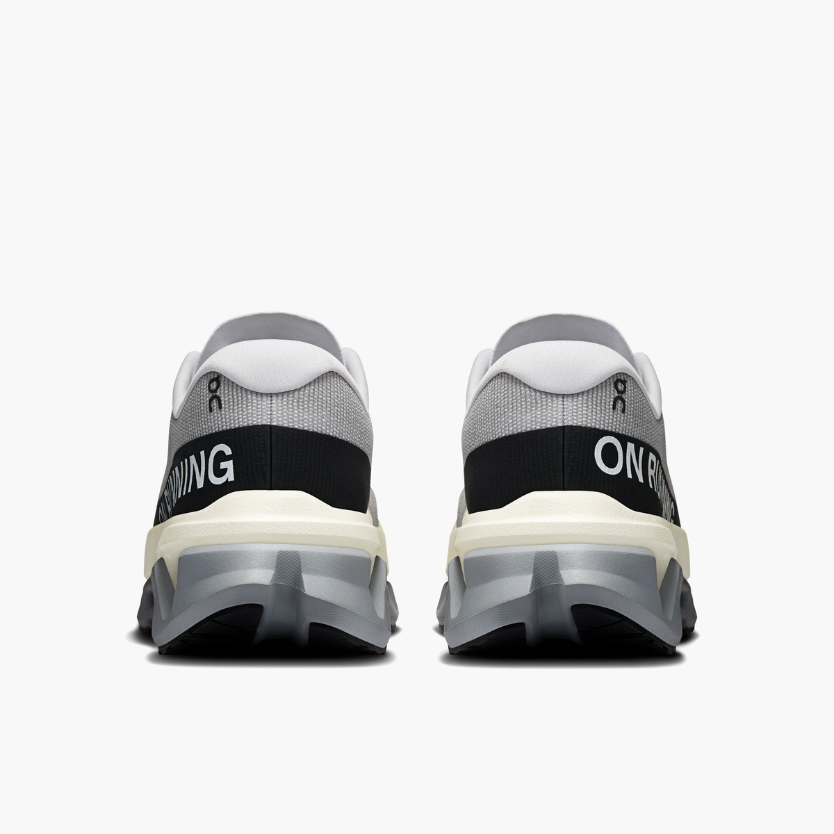 Heel angle shot of Men's Cloudmonster 3 Hyper in Glacier | Black