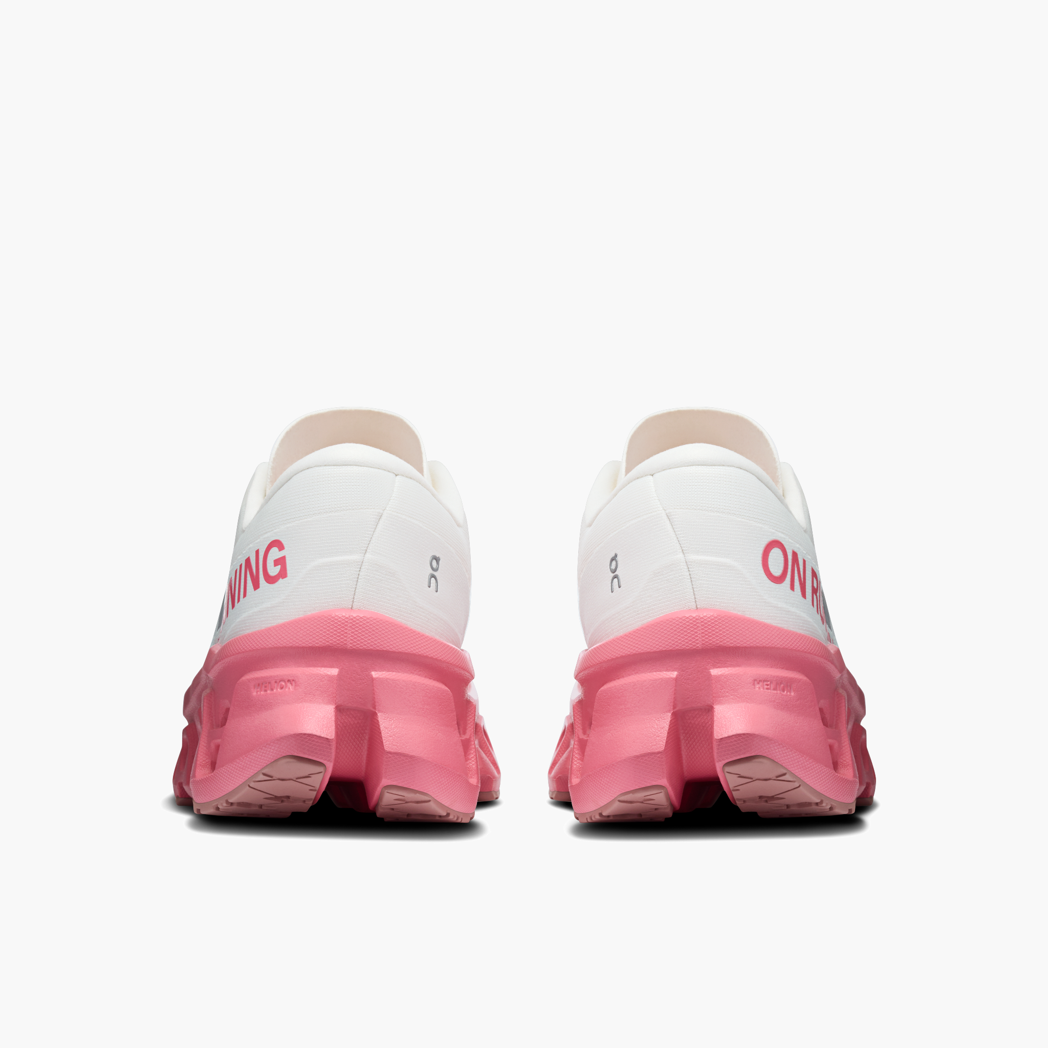 Heel angle shot of Women's Cloudmonster 3 in Ivory | Camellia