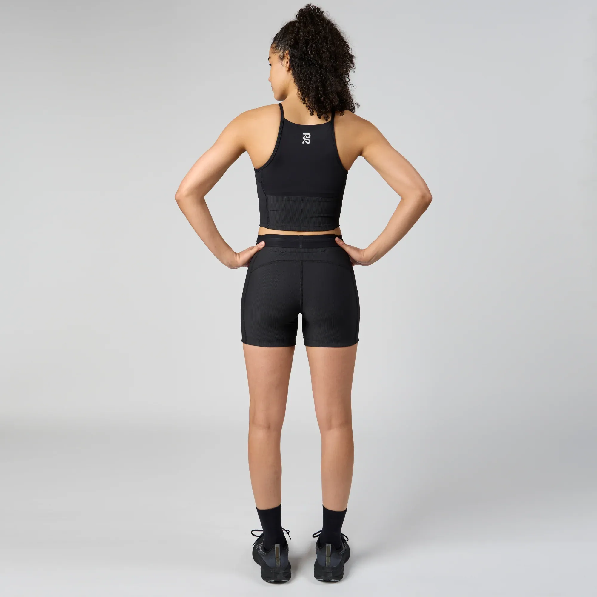 Stamina 6 Pocket Nova Crop in Black - 6