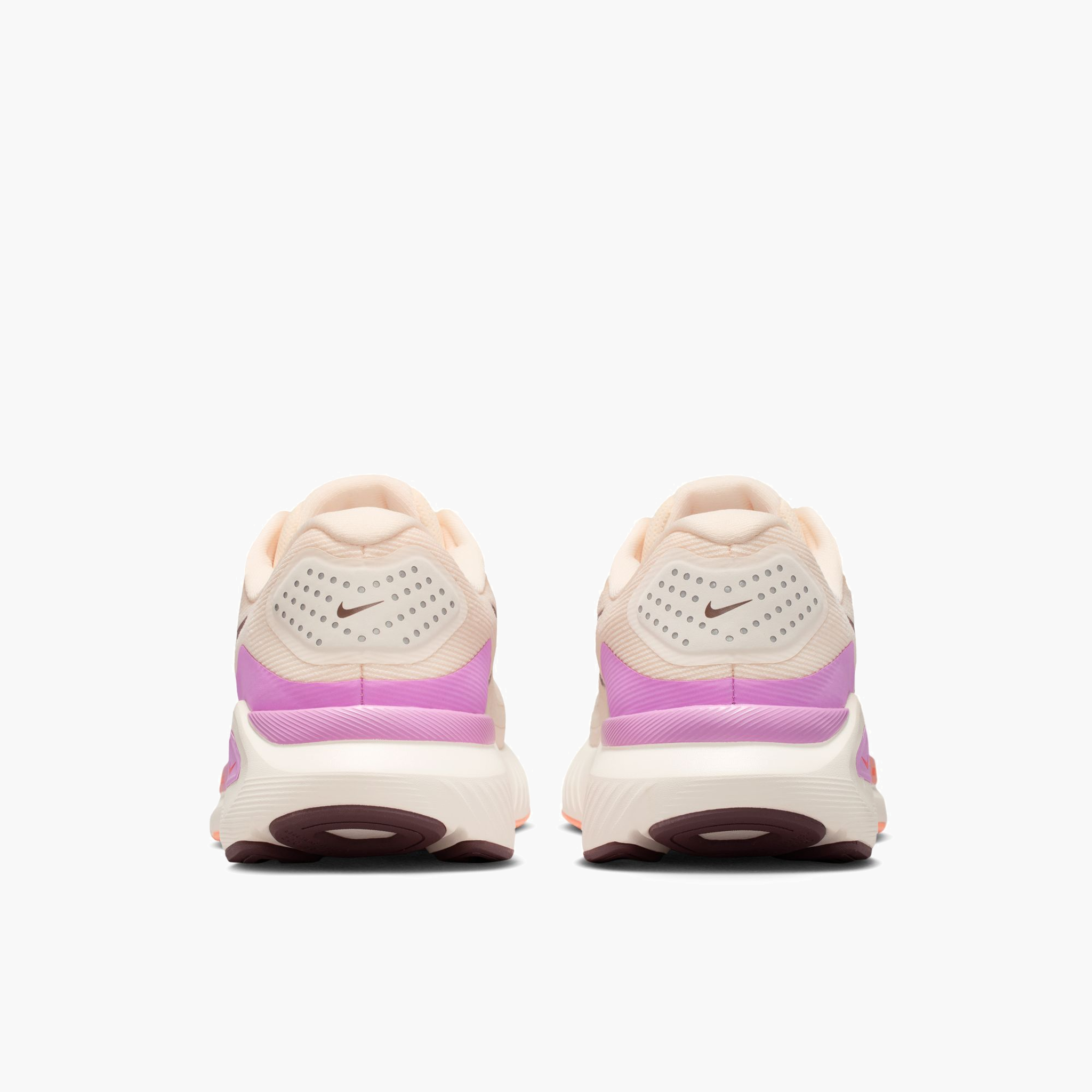 Heel angle shot of Women's Structure 26 in Chalk / Tattoo-Lt Magenta-Orange Pulse
