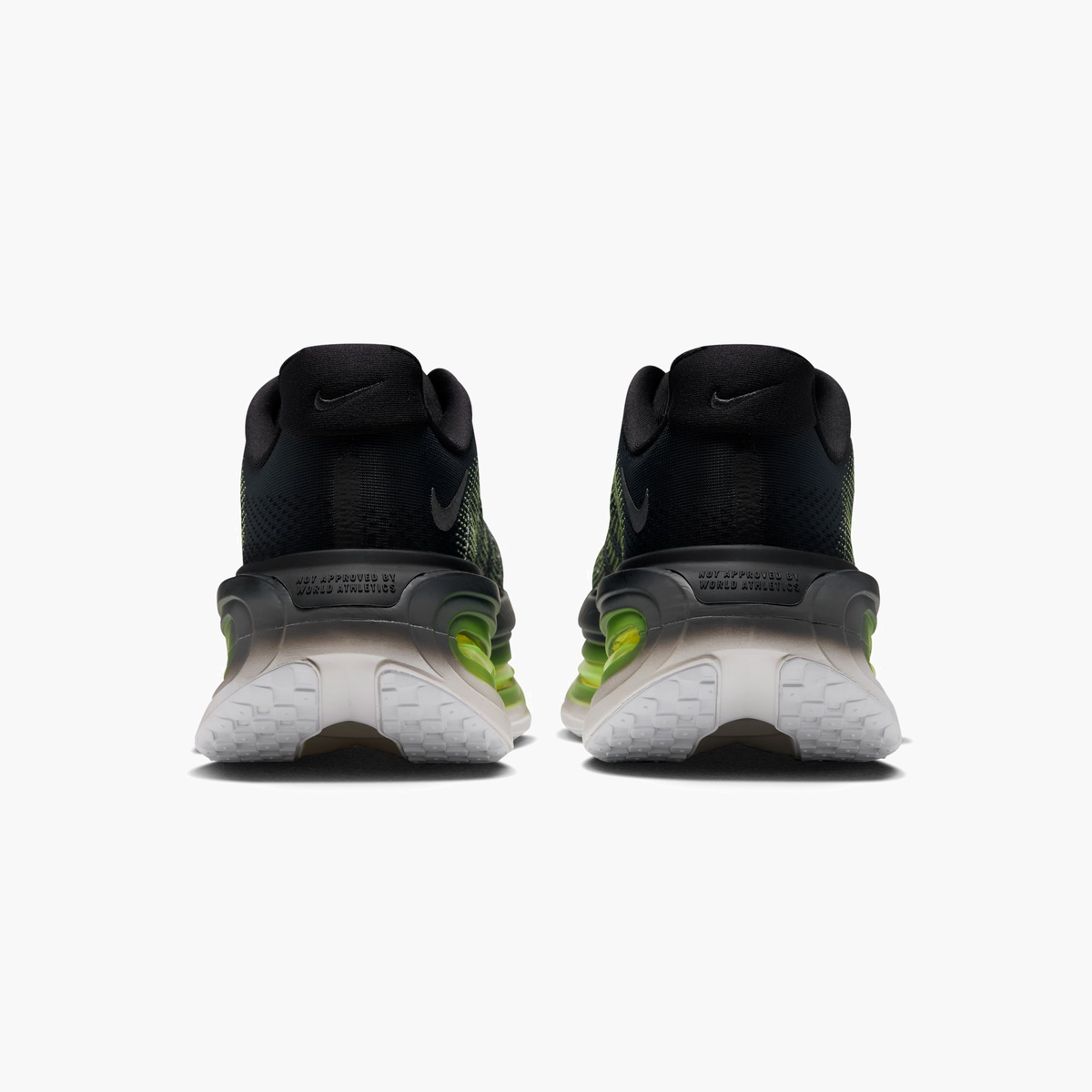 Heel angle shot of Men's Vomero Premium in Black / Mtlc Dark Grey-Anthracite