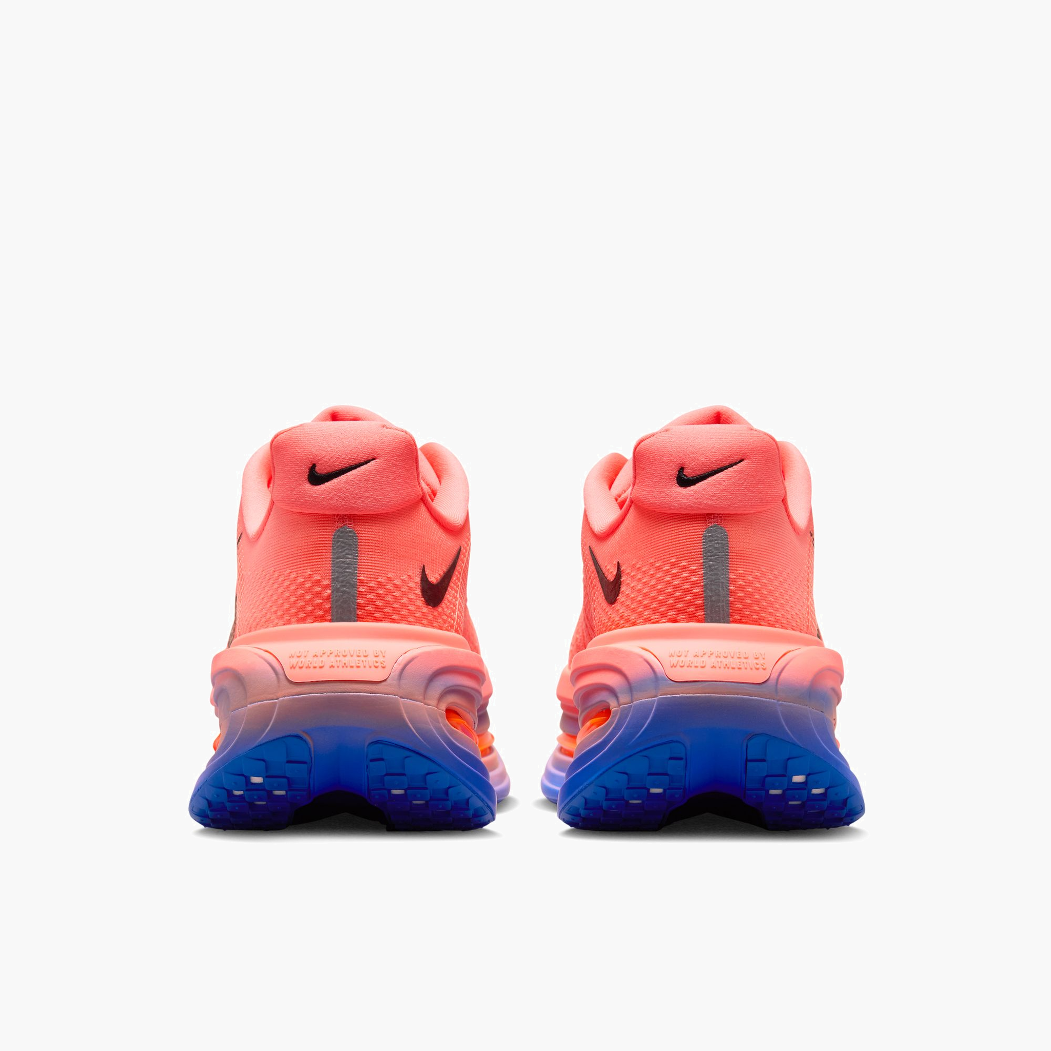 Heel angle shot of Men's Vomero Premium in Atomic Pink / Black-Racer Blue