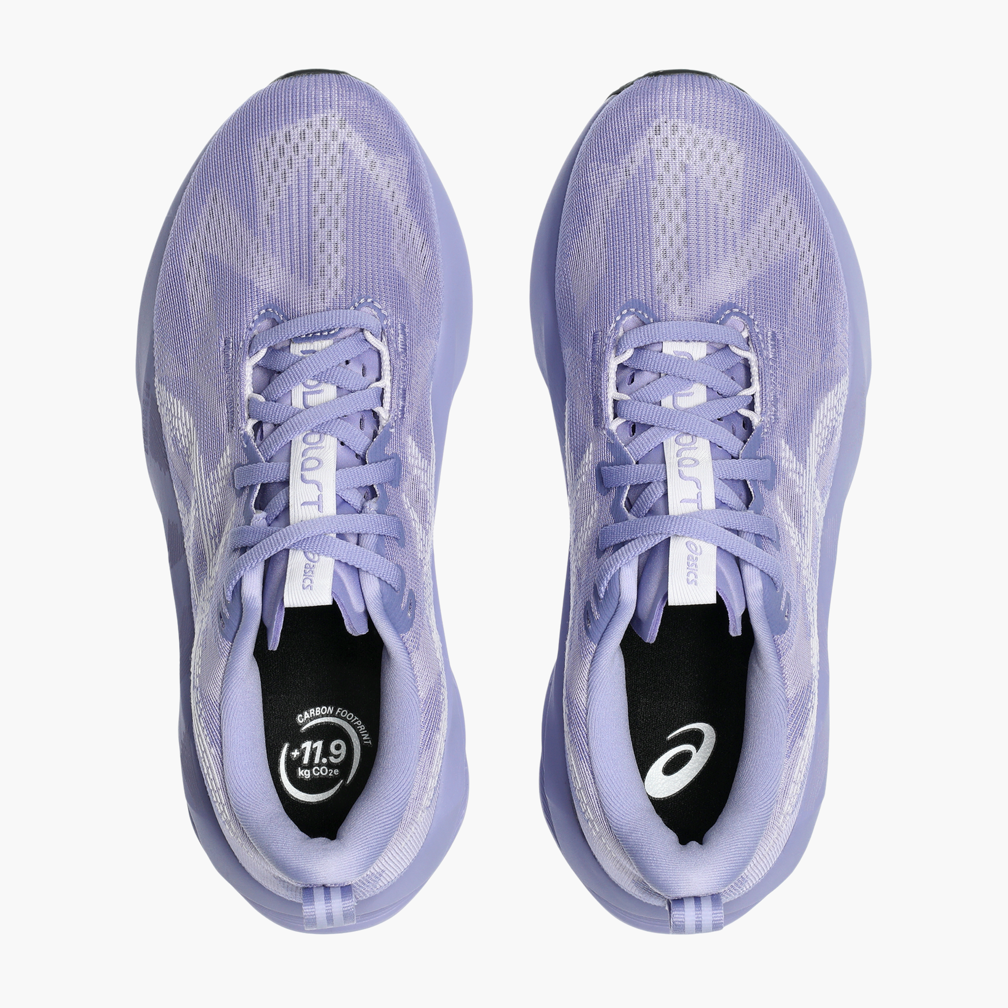 Overhead angle shot of Women's Novablast 5 in Bluebell / Lilac Hint