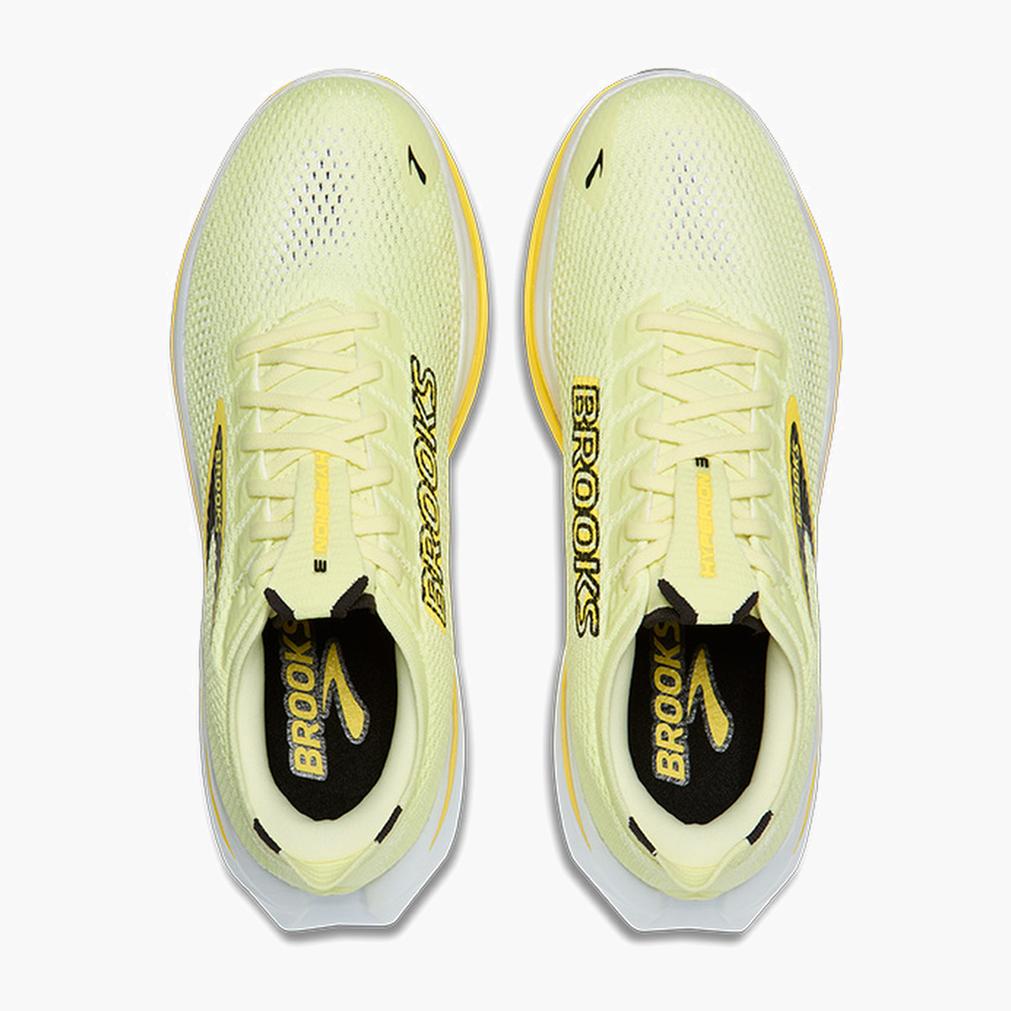 Overhead angle shot of Men's Hyperion 3 in Luminary / Black / Yellow