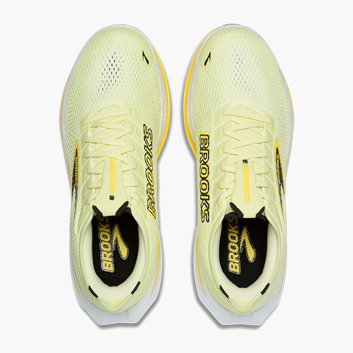 Overhead angle shot of Men's Hyperion 3 in Luminary / Black / Yellow