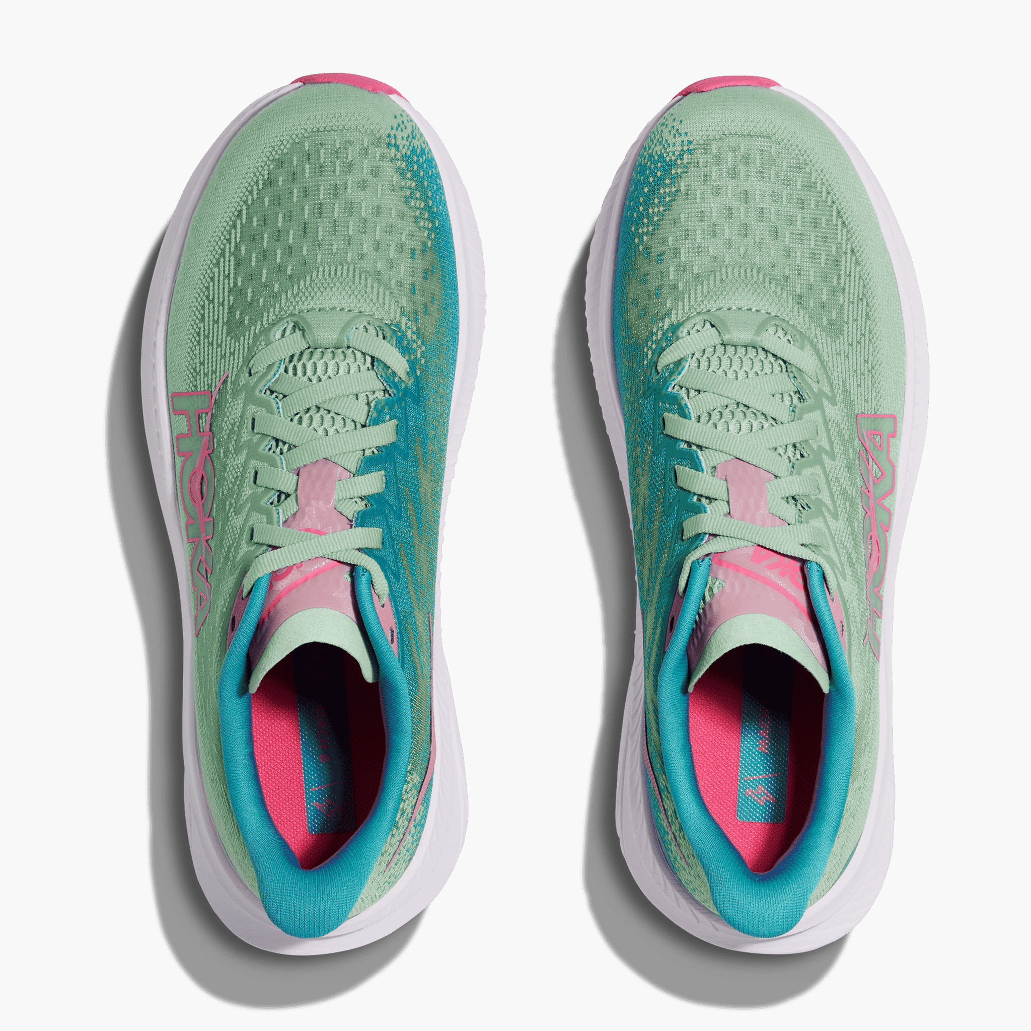 Overhead angle shot of Women's Mach 6 in Jadeite  /  Alpine Blue