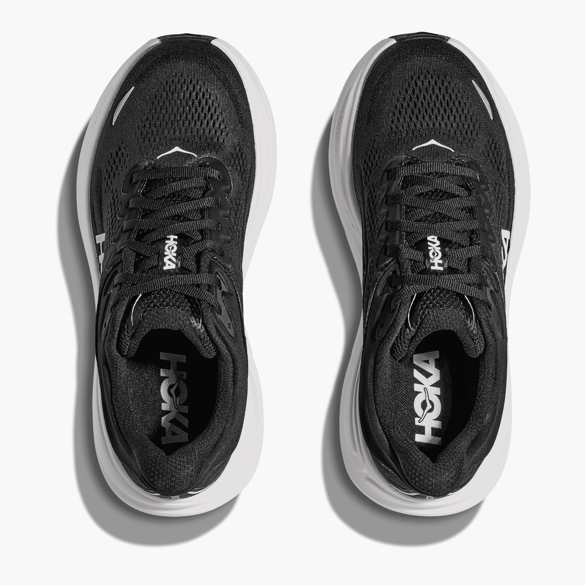 Overhead angle shot of Women's Bondi 9 in Black / White