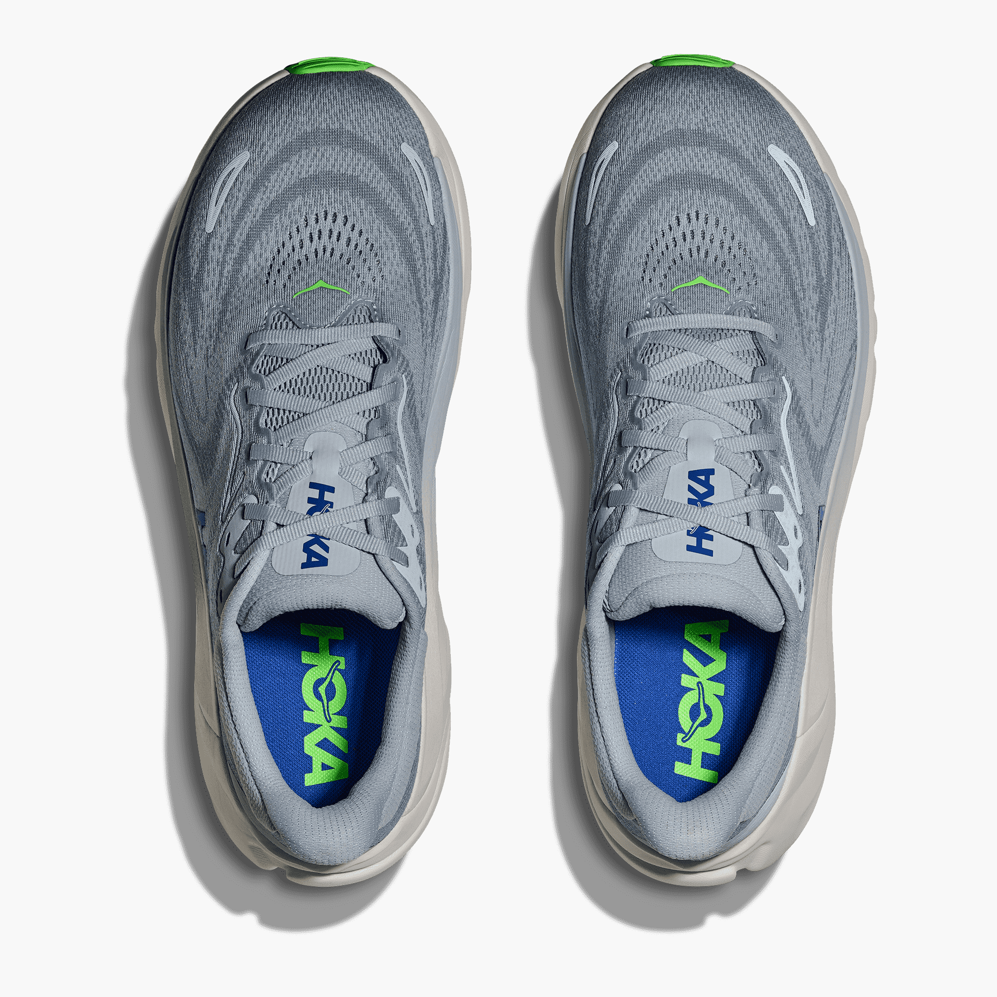 Overhead angle shot of Men's Arahi 8 in Mineral Blue  /  Washed Blue