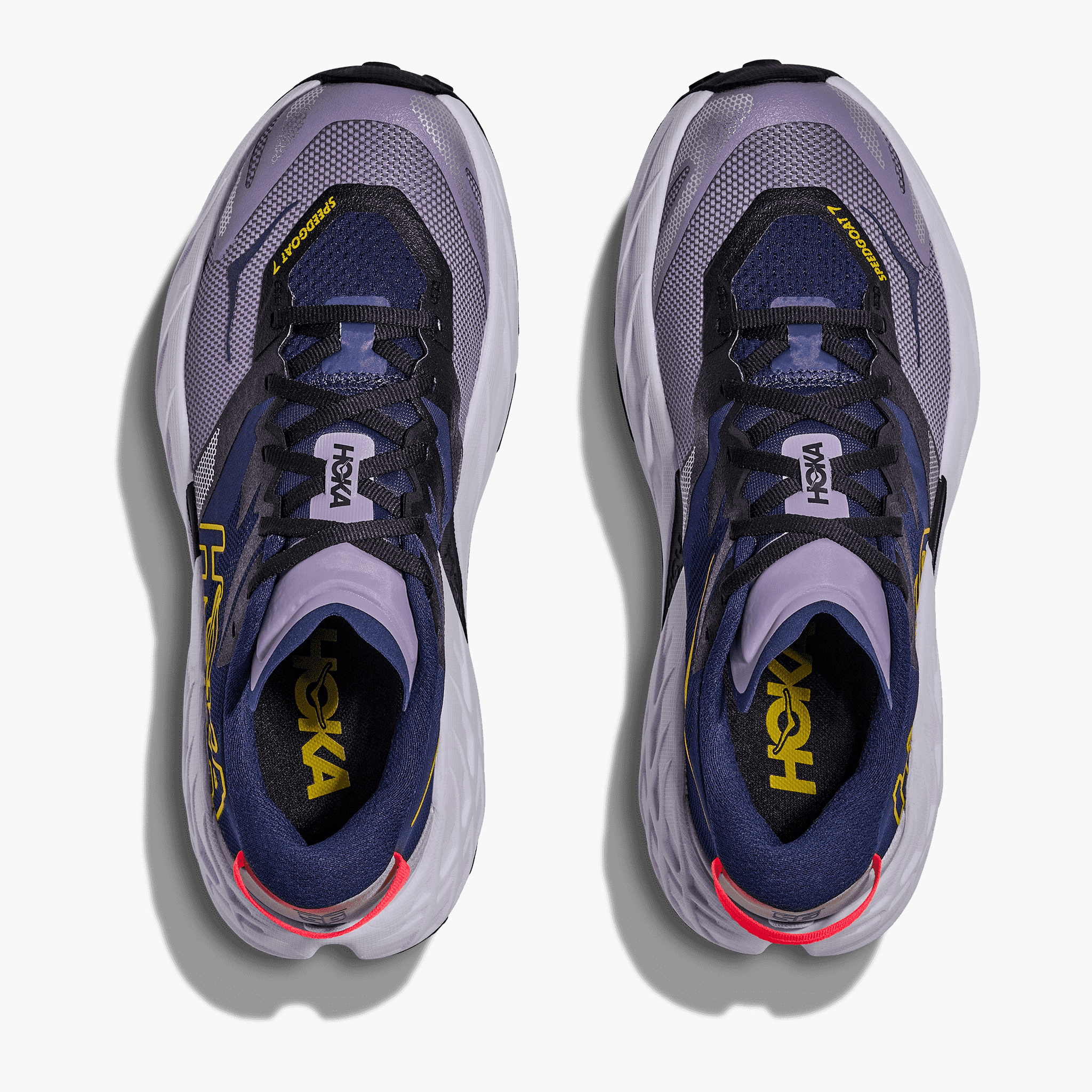 Overhead angle shot of Women's Speedgoat 7 in Berry Jam  /  Starlight Glow