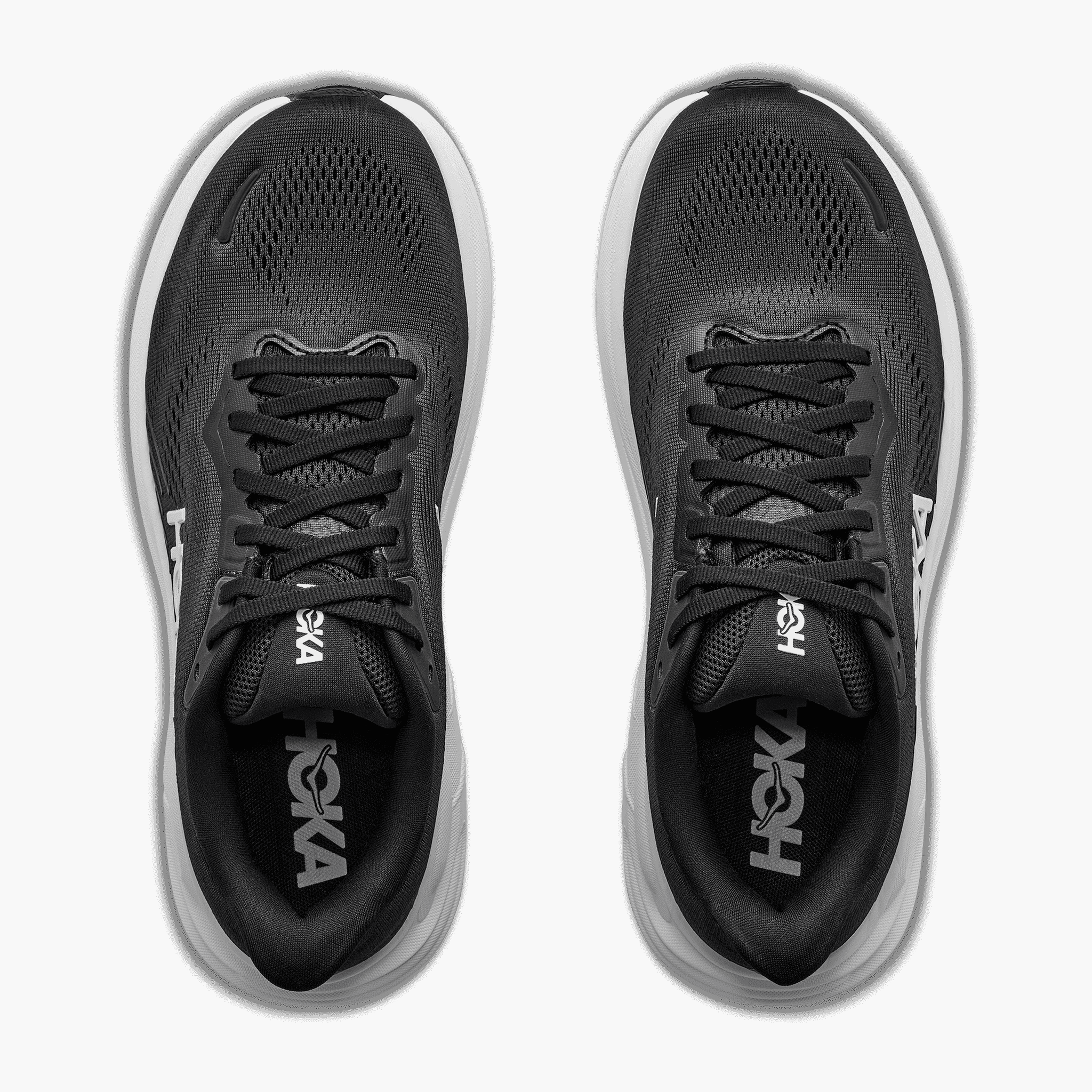 Overhead angle shot of Women's Clifton 11 in Black  /  White