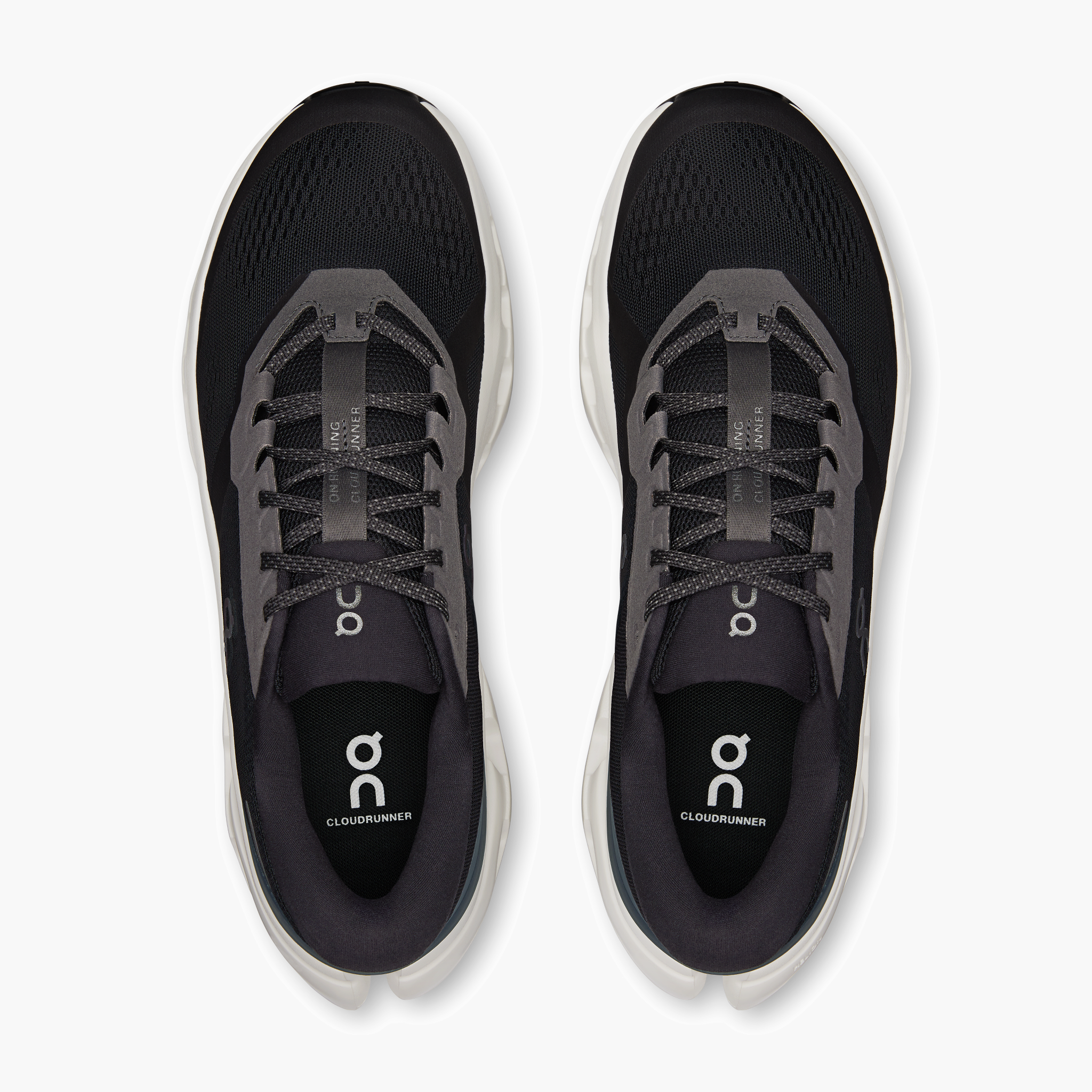 Overhead angle shot of Men's Cloudrunner 3 in Black | Ivory