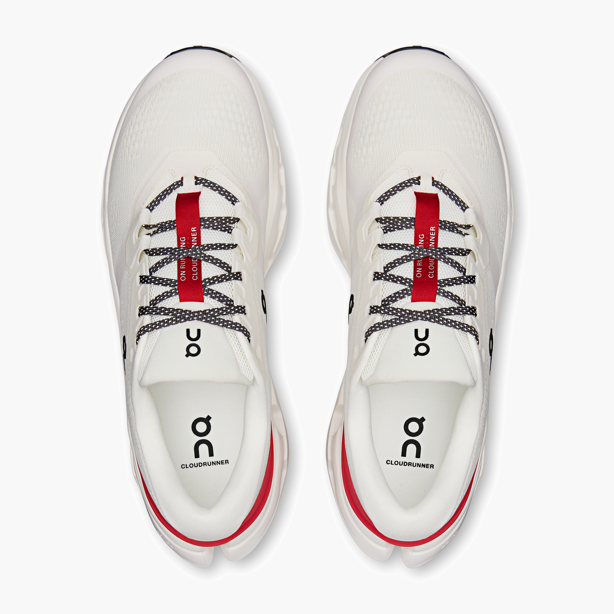 Overhead angle shot of Men's Cloudrunner 3 in Ivory | Robin