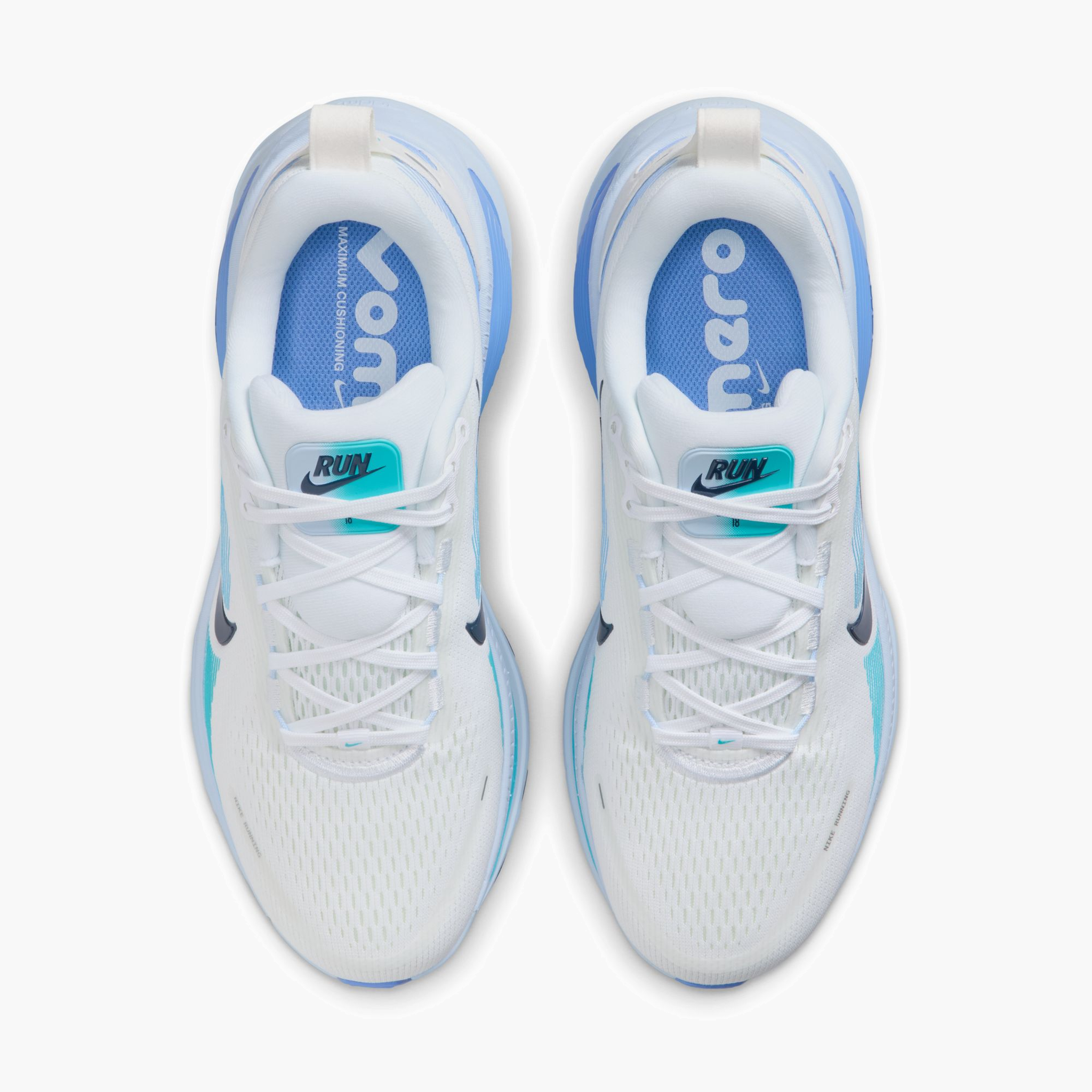 Overhead angle shot of Women's Vomero 18 in White / Midnight Navy-Blue Fury