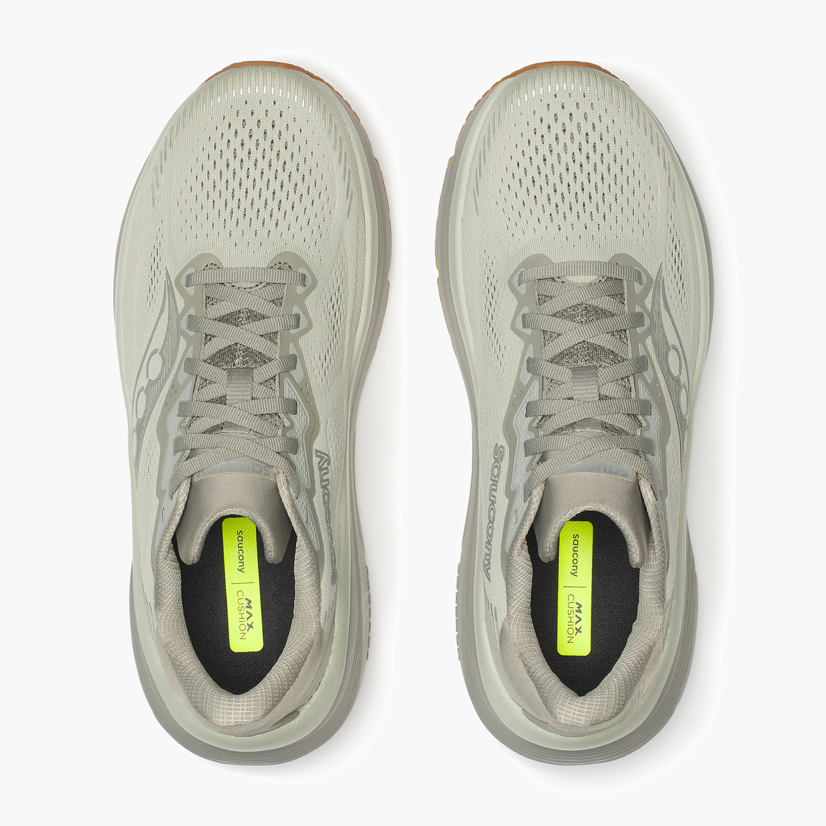 Overhead angle shot of Men's Guide 19 in Sage / Gum