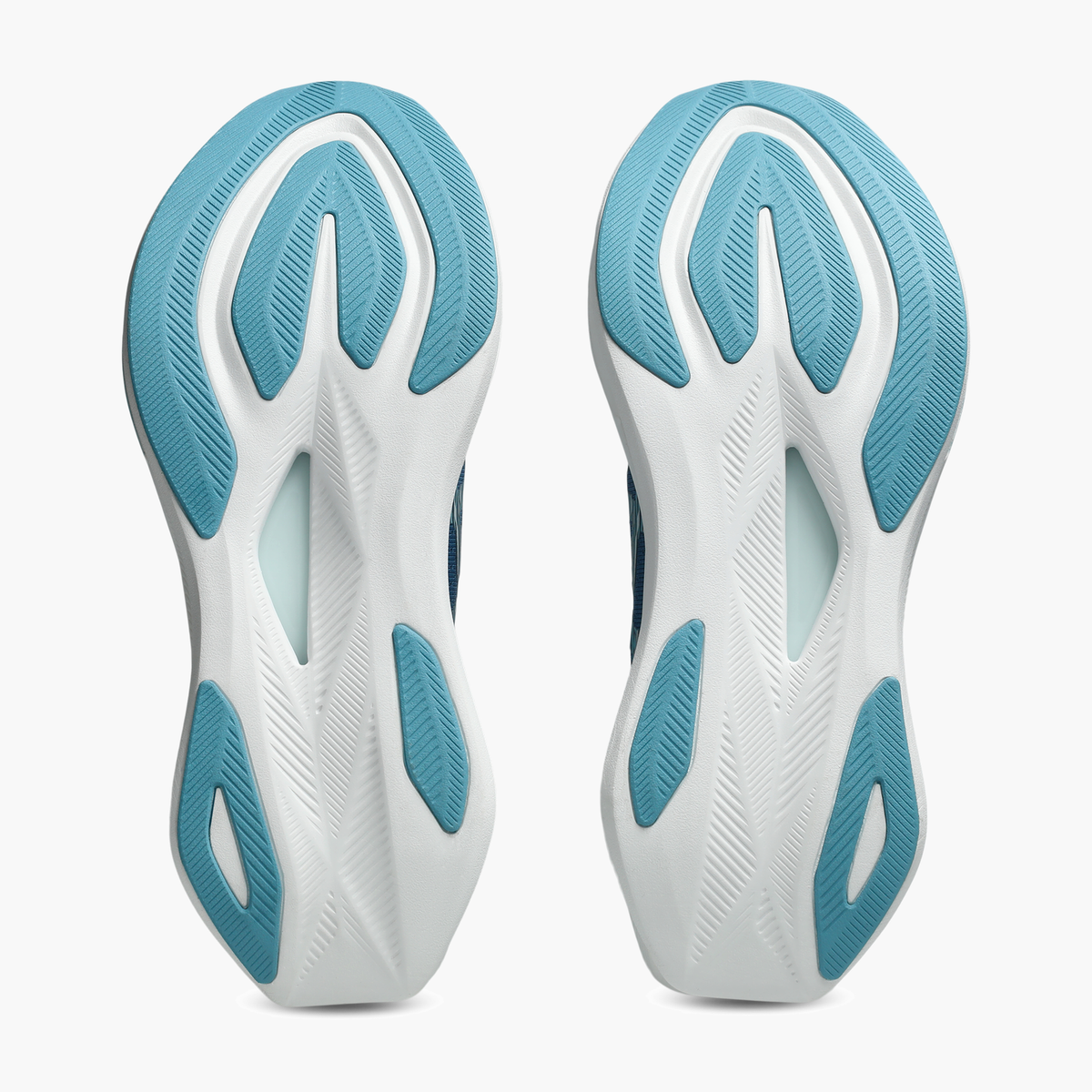 Sole angle shot of Men's Sonicblast in Winter Sea / Stillwater