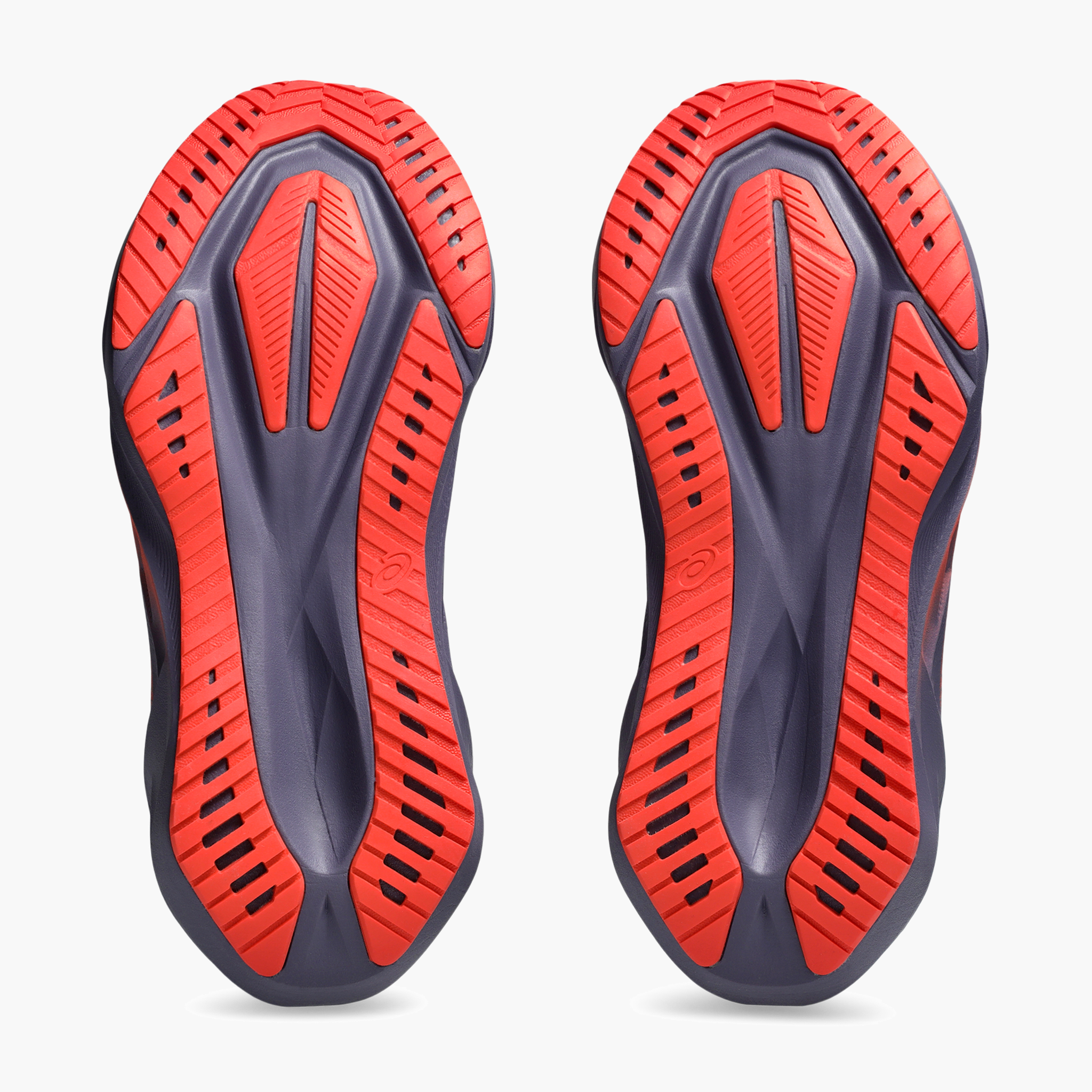 Sole angle shot of Women's Novablast 5 in Greyish Purple/coral Reef