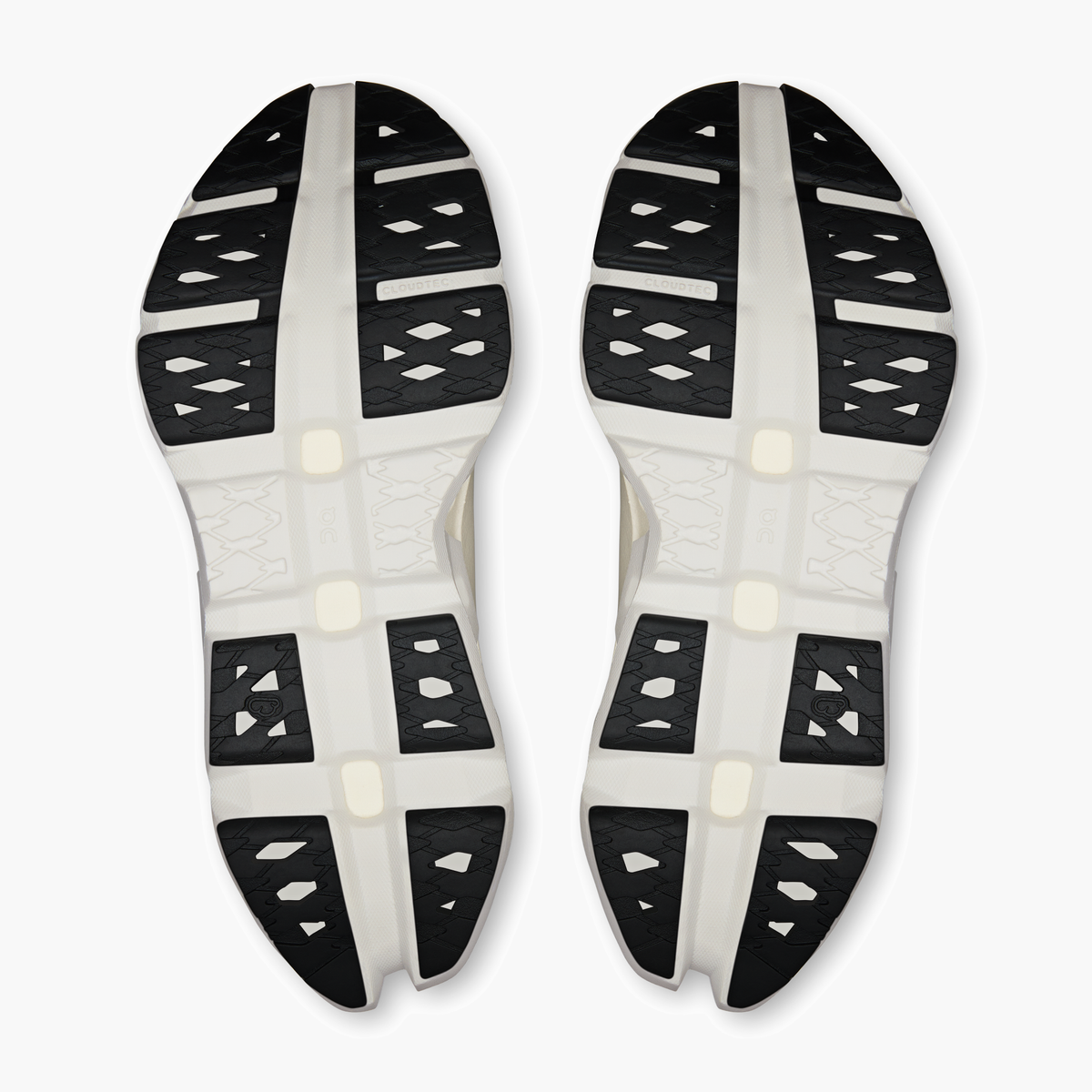Sole angle shot of Women's Cloudmonster 3 Hyper in Black | Ivory