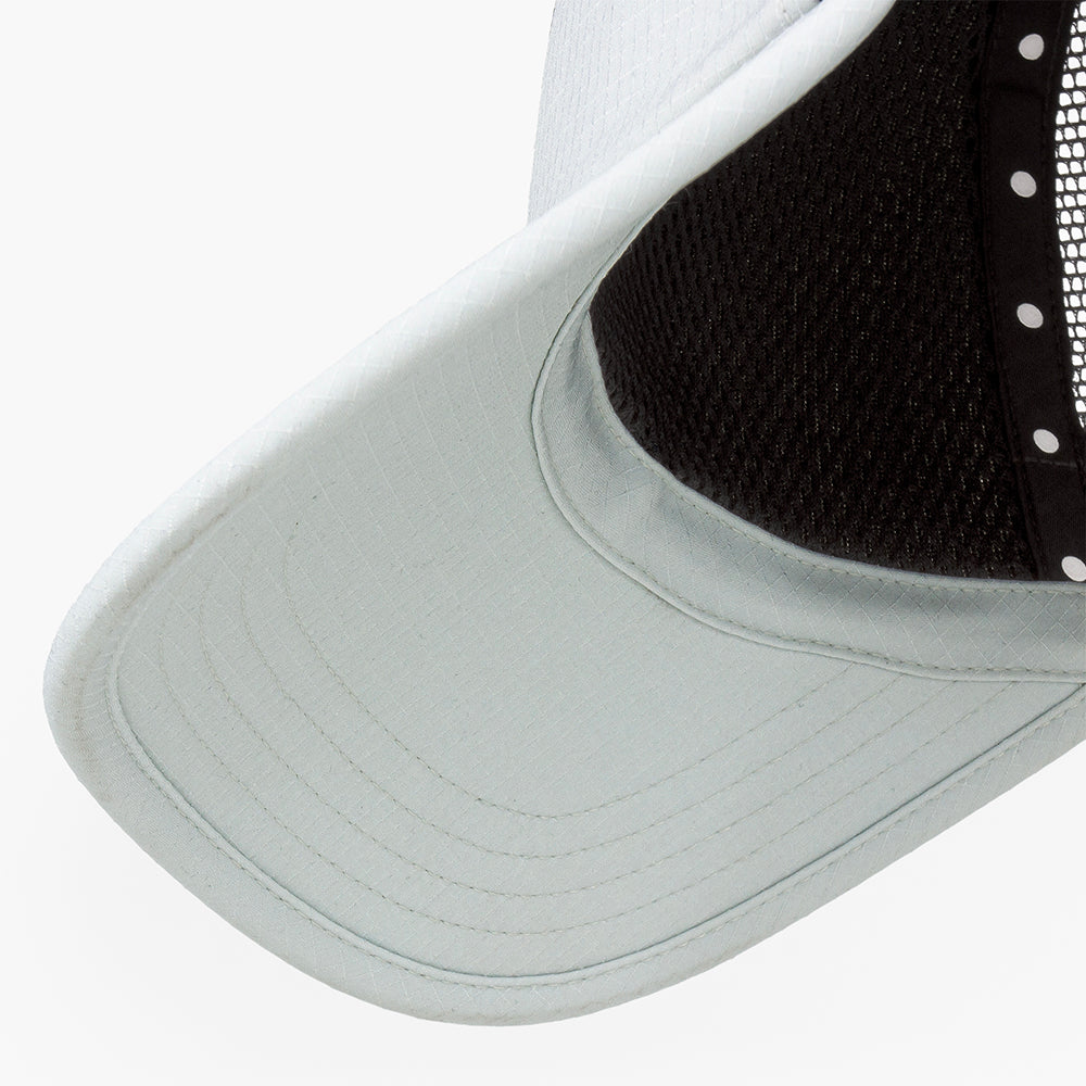 TRLCap SC - Field - Iconic Bar — Flatlay 6 [U-2-CA-0268-GR003.M/L]