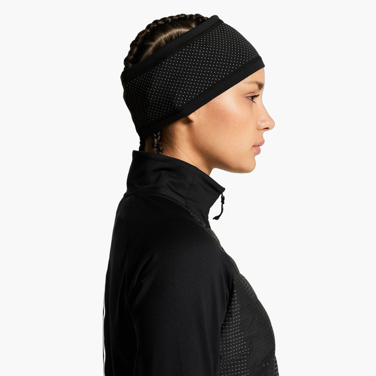 Women's Subz Lumen Jacket — editorial source 4 [C18267-BLACK/GREY]