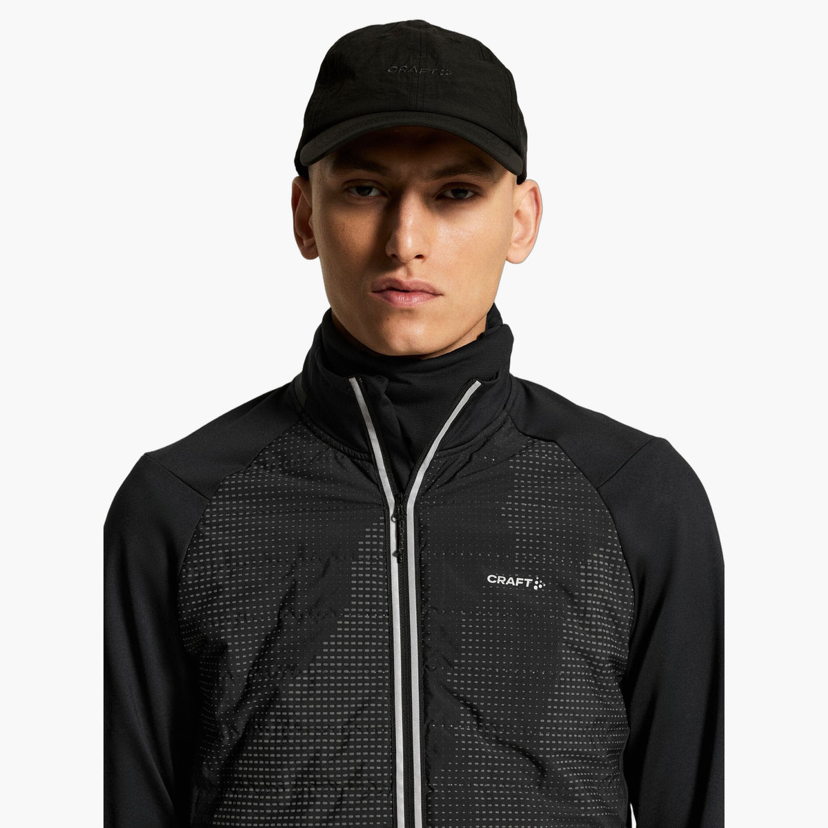 Men's Subz Lumen Jacket — editorial source 3 [C18268-BLACK/GREY]