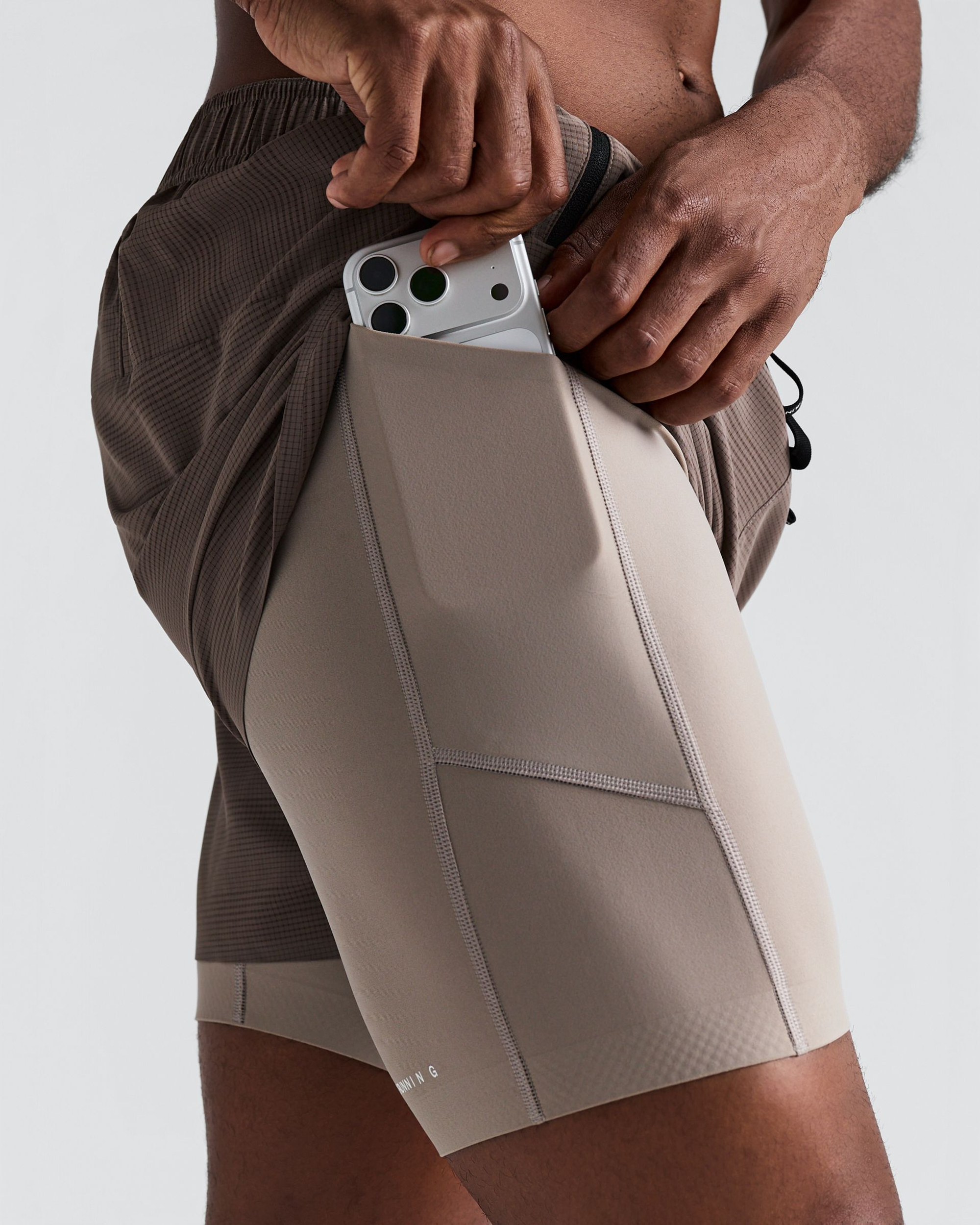 Men's CoolGrid 2-in-1 Run Shorts — Pocketing System