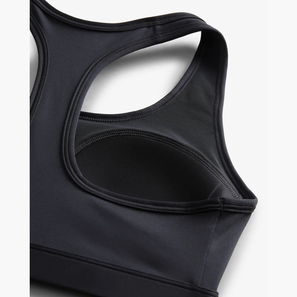 Swoosh Medium Support Bra in Black - 5