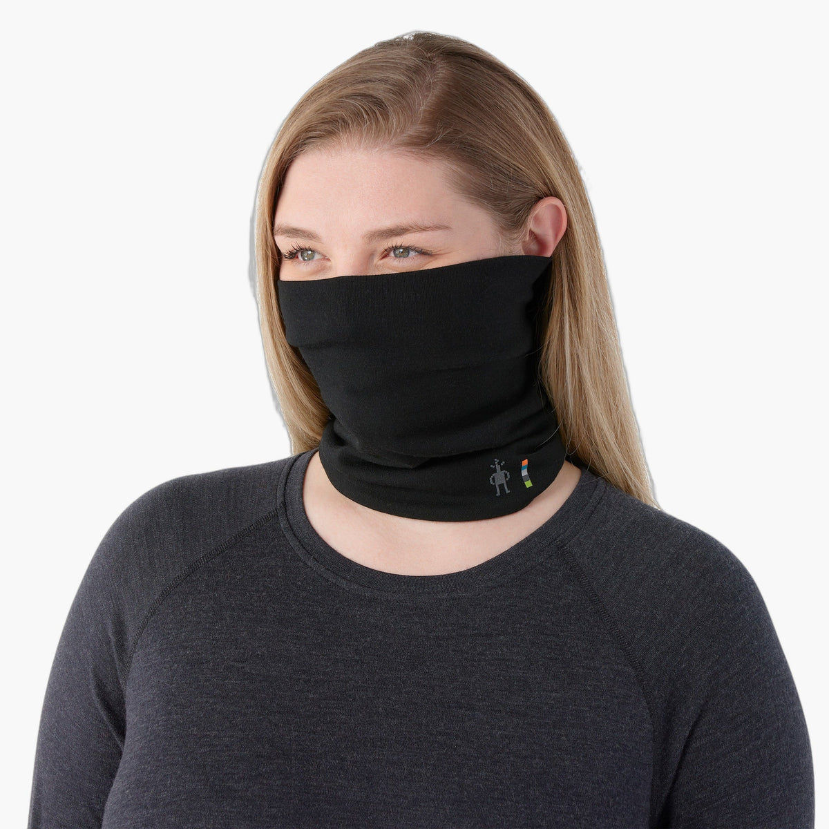 Thermal Merino Reversible Neck Gaiter — on-body source 1 [SW017071-001]