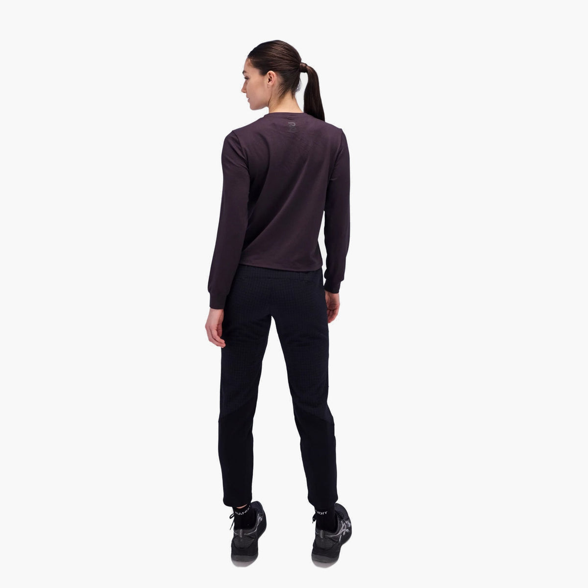 Women's Superwarm Run Pant — on-body source 9 [WBLGP003WI25BB.S]