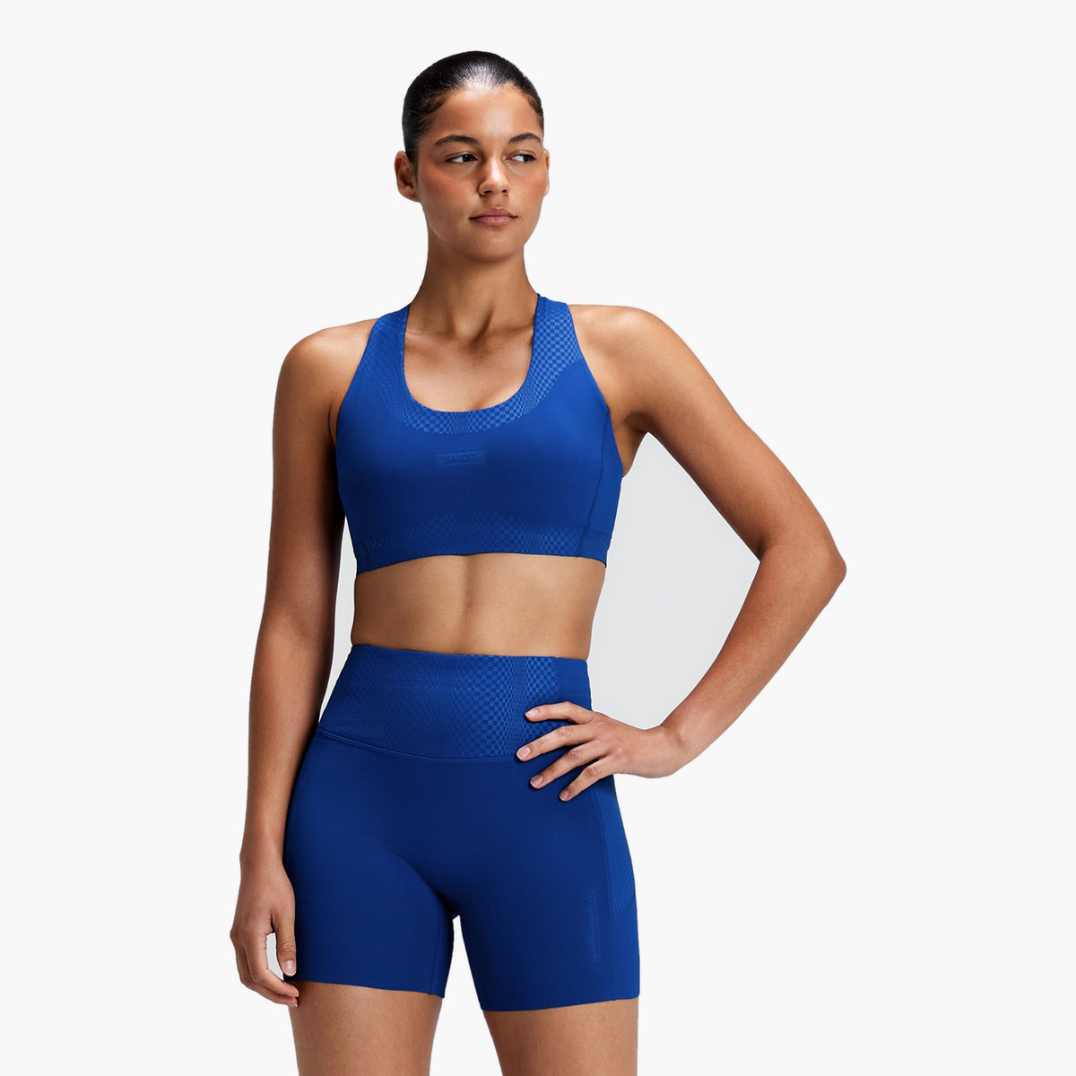 Women's Stamina-V Threshold Run Bra — on-body source 3 [WTSBP001FL26BHB.XS]